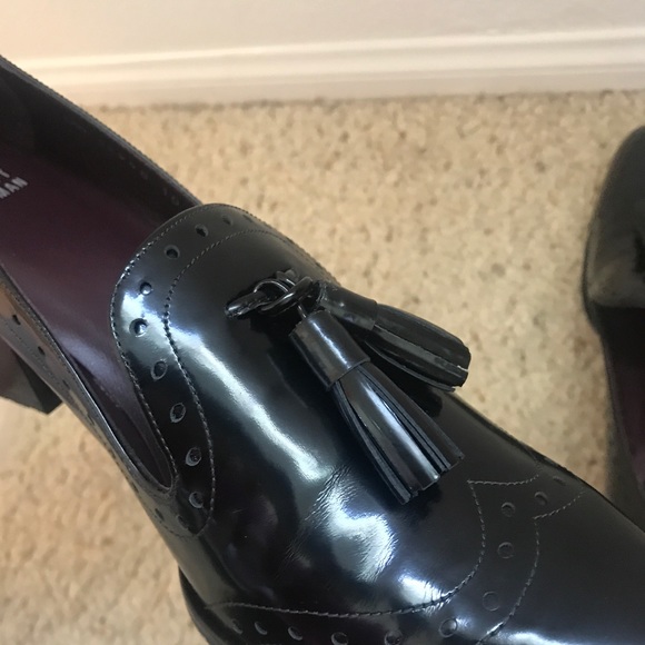 Stuart Weitzman Girl Thing Wing Tip Tassel Loafer - Picture 7 of 8